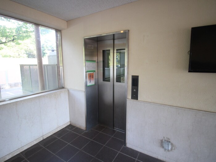 ア・レーズ平子の物件外観写真