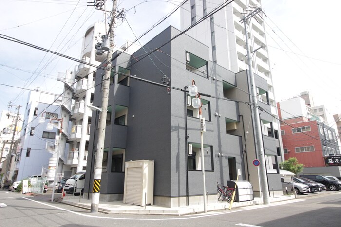 smile栄の物件外観写真