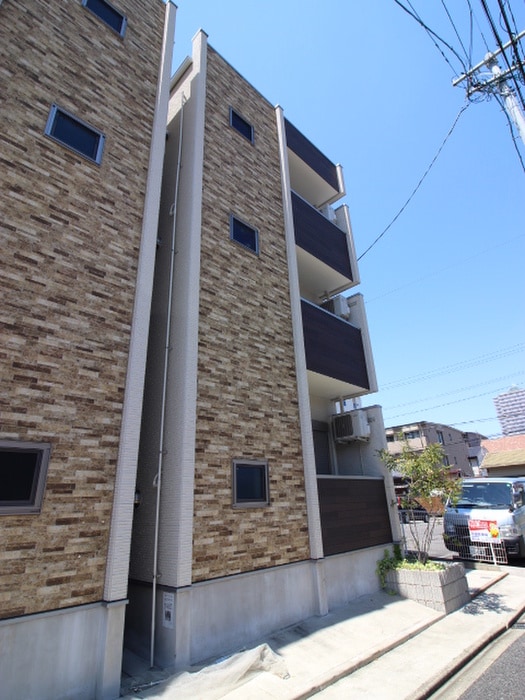 コンフォートの物件外観写真