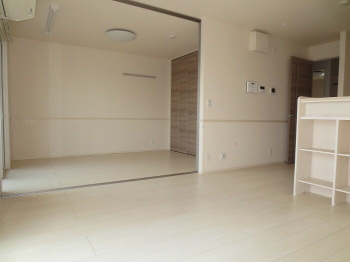 ハロウェルD棟の物件内観写真