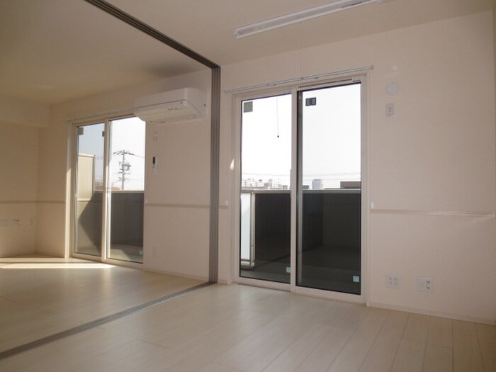 ハロウェルD棟の物件内観写真