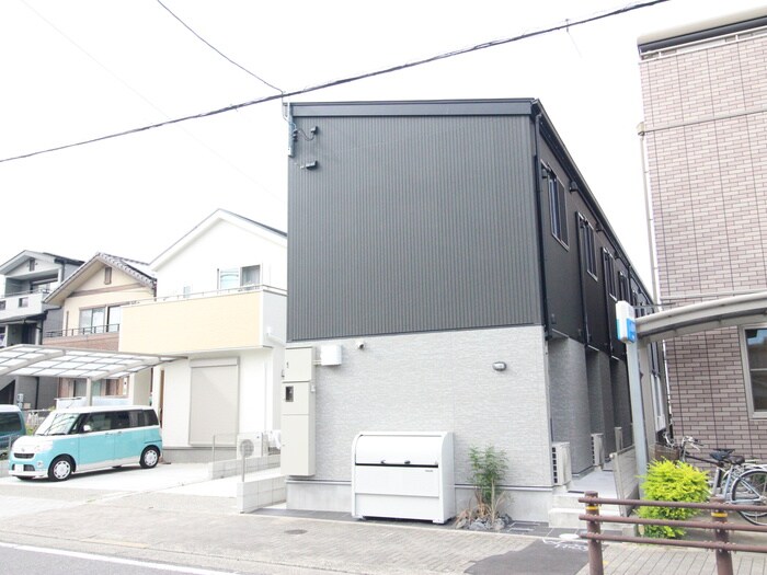 LE COCON岩塚の物件外観写真