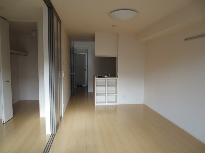 ウヴェルテュールの物件内観写真