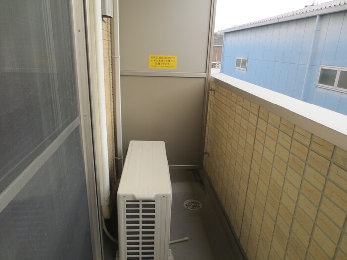 ウヴェルテュールの物件内観写真