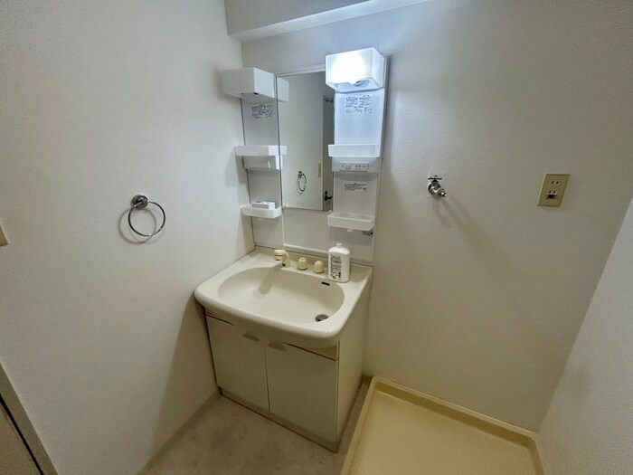 ラ・ジョ－ヌの物件内観写真