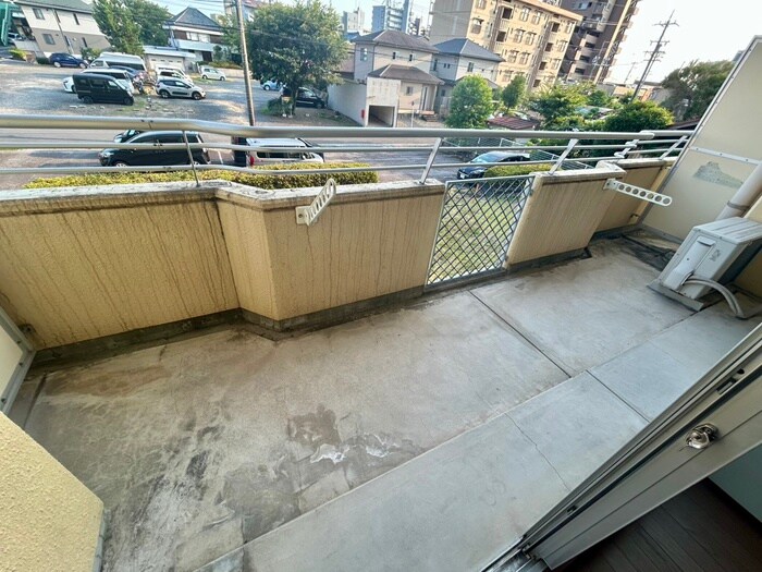 ラ・ジョ－ヌの物件内観写真