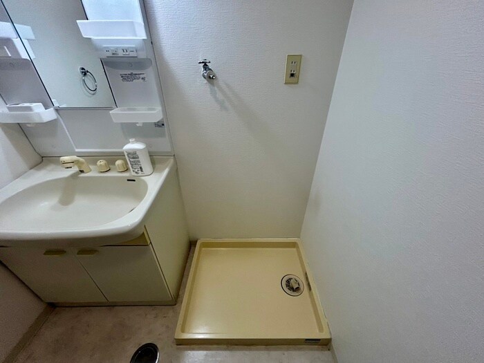 ラ・ジョ－ヌの物件内観写真