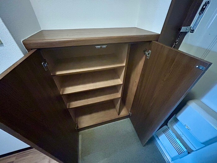 ラ・ジョ－ヌの物件内観写真