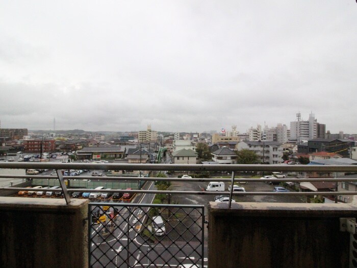 ラ・ジョ－ヌの物件内観写真