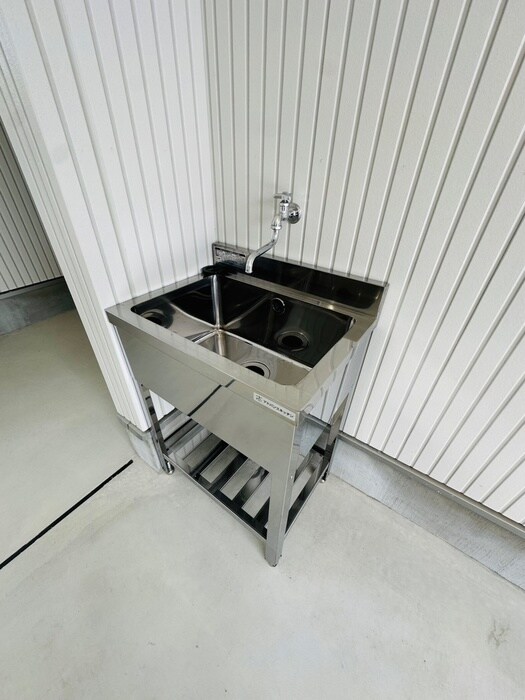 小信中島ガレージハウスの物件内観写真