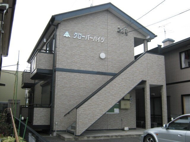 クロ－バ－ハイツの物件外観写真