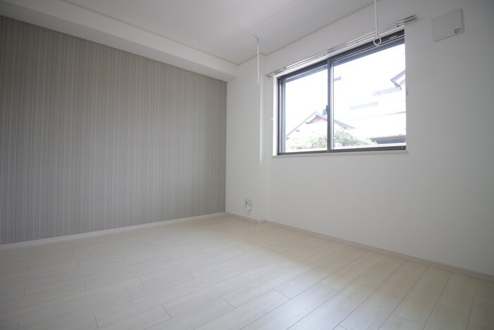 ポートパレス東海通の物件内観写真