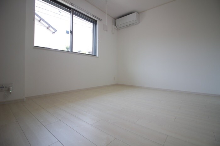 ポートパレス東海通の物件内観写真