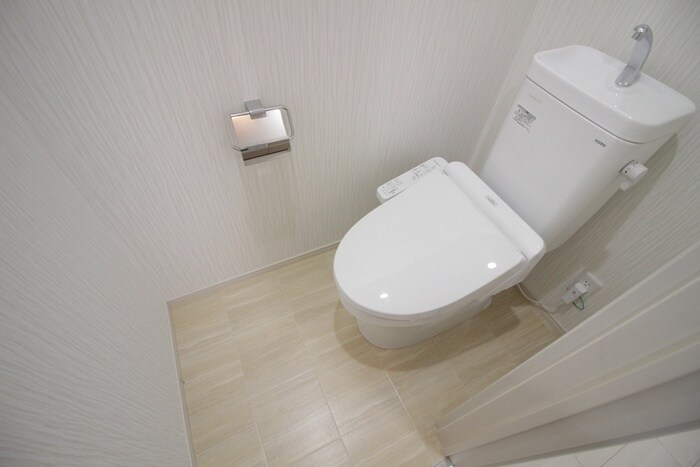 ポートパレス東海通の物件内観写真