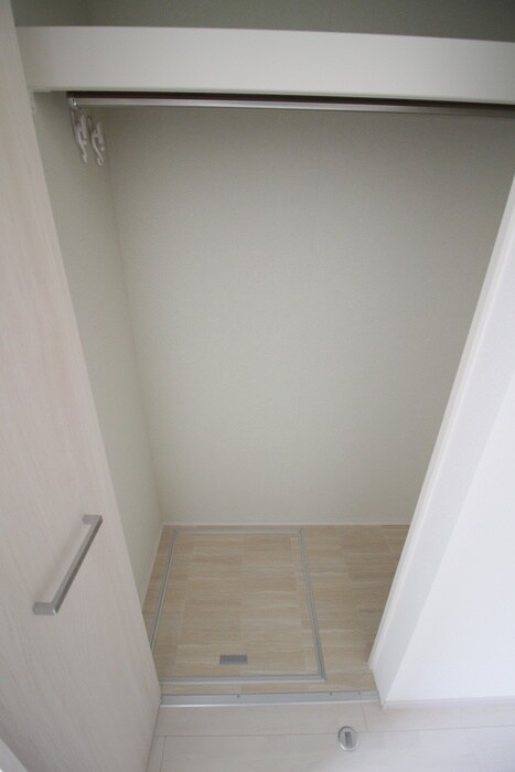 ポートパレス東海通の物件内観写真