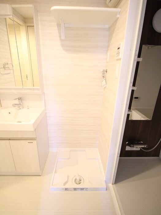 スレンダウェルステージの物件内観写真