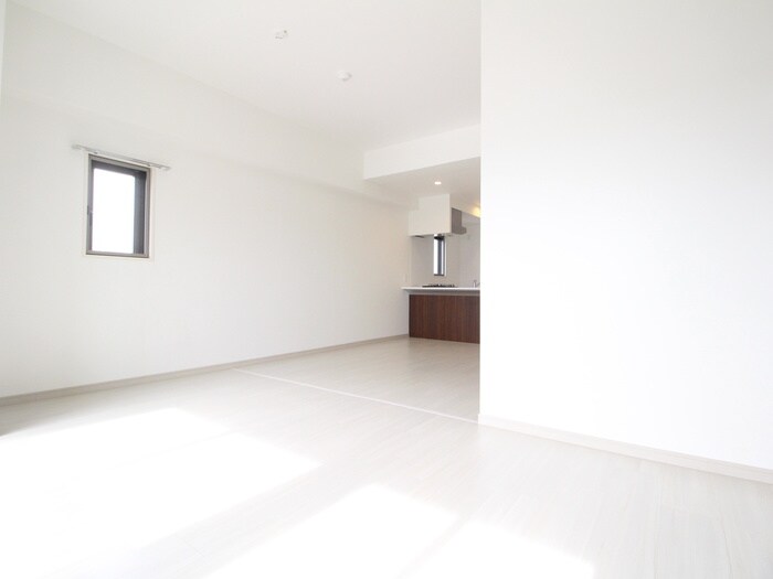 スレンダウェルステージの物件内観写真