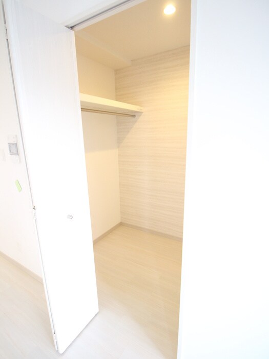 スレンダウェルステージの物件内観写真