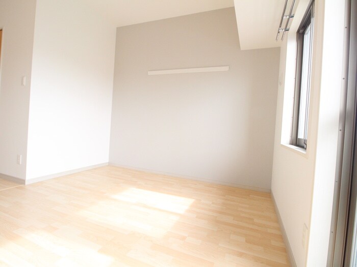 スレンダウェルステージの物件内観写真