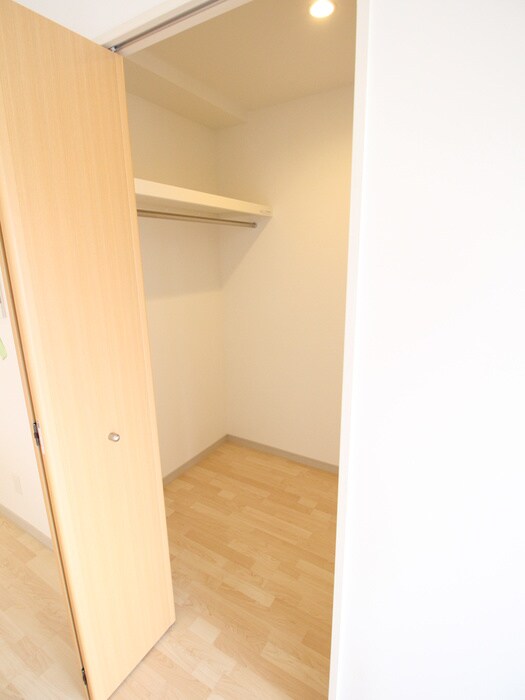 スレンダウェルステージの物件内観写真