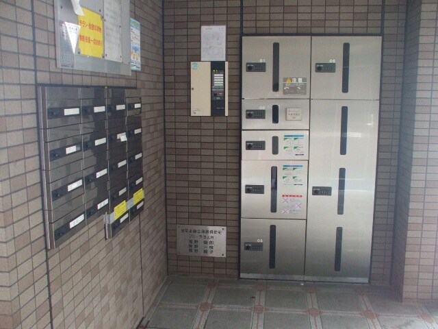 フロ－ラ池上台の物件外観写真