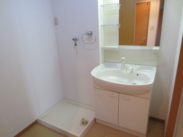 フロ－ラ池上台の物件内観写真