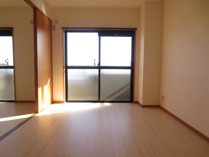 フロ－ラ池上台の物件内観写真