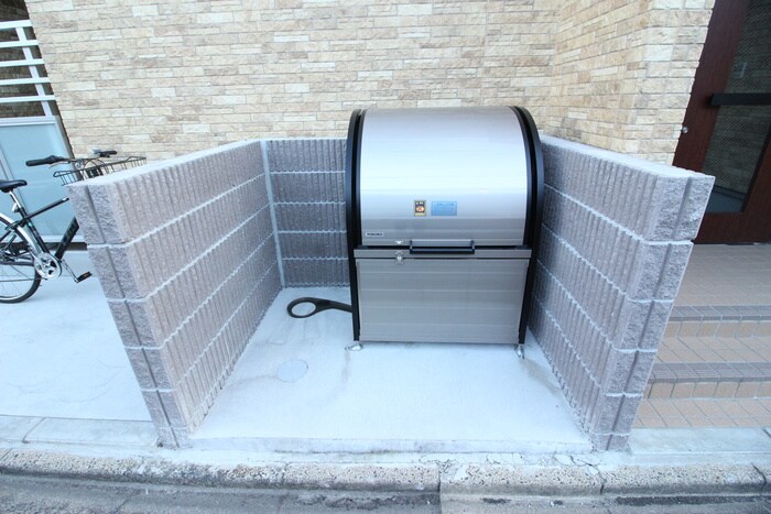 ゼオ志賀本通の物件外観写真