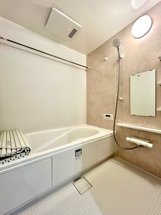 ラコリーナ花園の物件内観写真