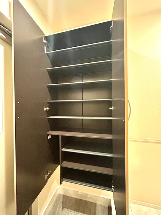 ラコリーナ花園の物件内観写真