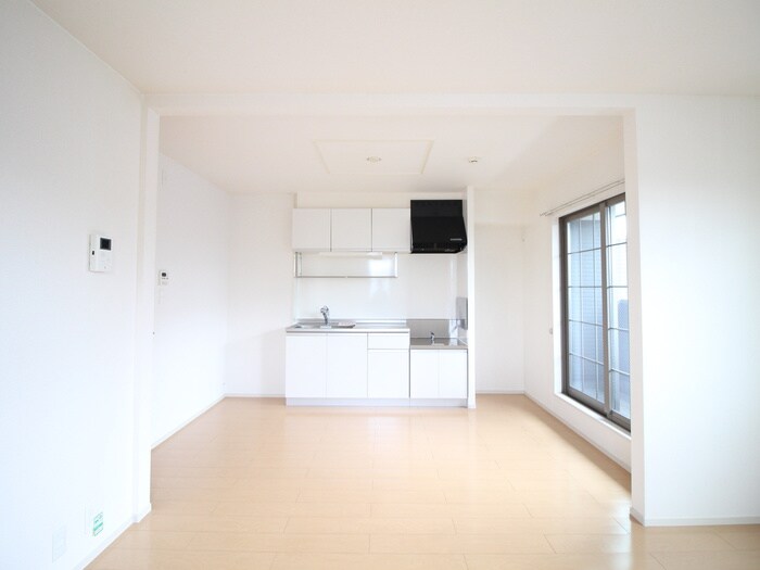 太陽の物件内観写真