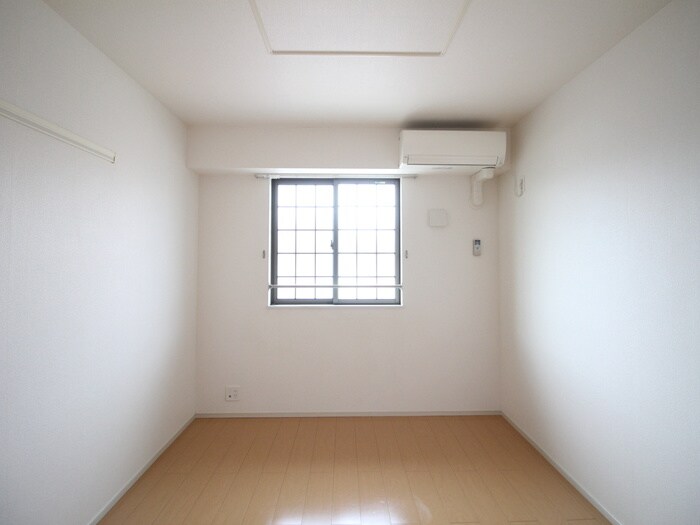 太陽の物件内観写真