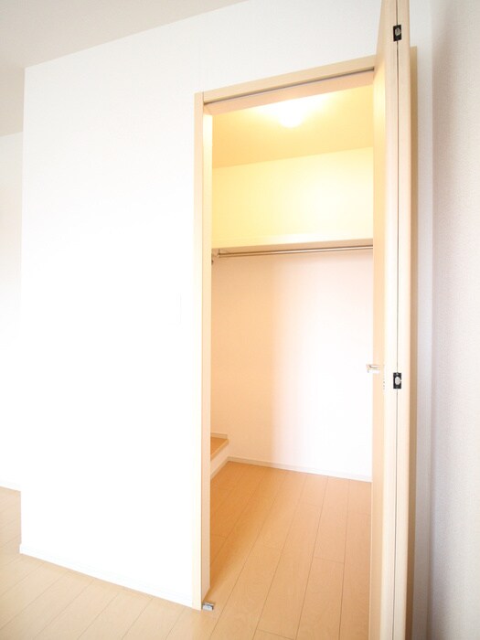 太陽の物件内観写真