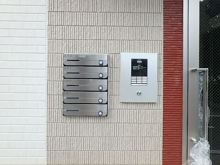 秀名館の物件外観写真