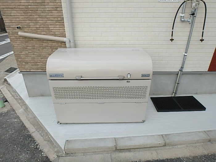 秀名館の物件外観写真