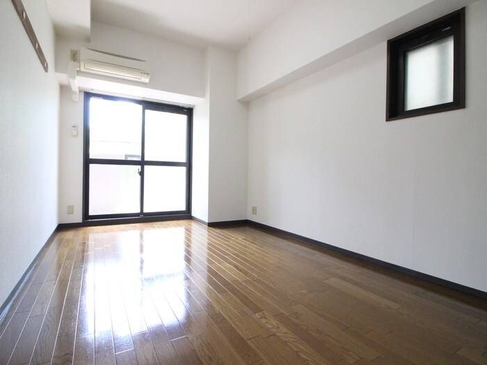 ＹＨＯスクエアの物件内観写真