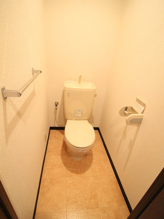 ＹＨＯスクエアの物件内観写真