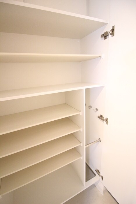 エスリード今池ルミナスの物件内観写真