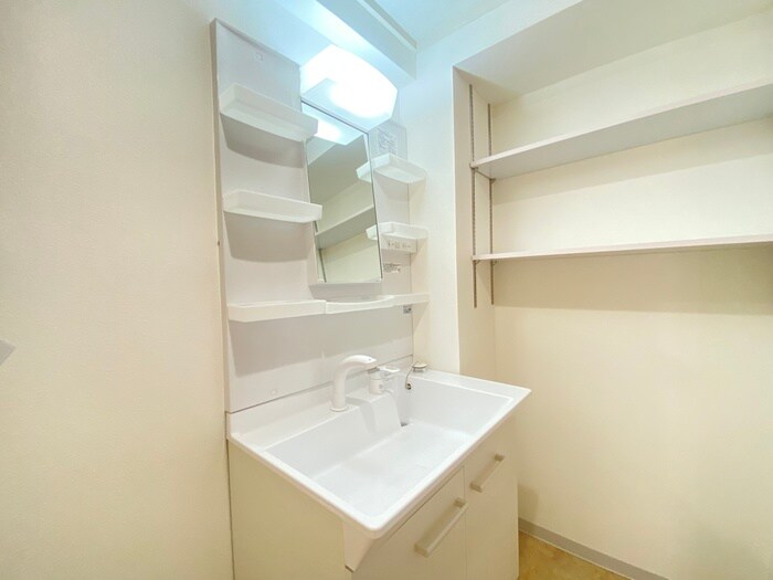 サンロ－ヤル福寿ビルの物件内観写真