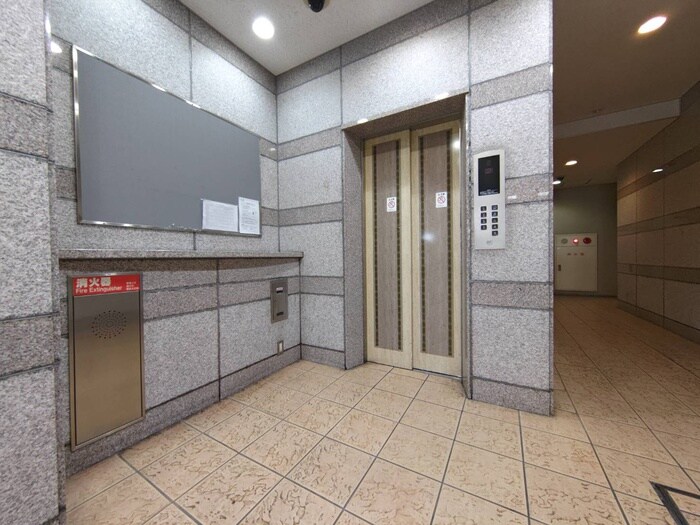 東桜コ－トの物件外観写真