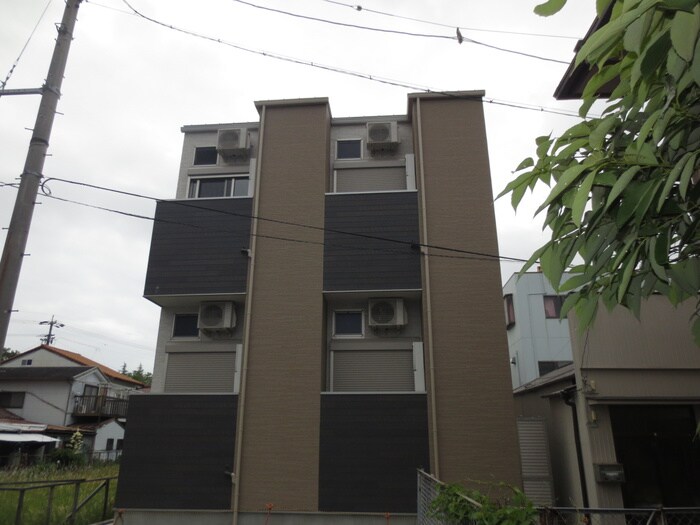 モンドグロッソ矢田の物件外観写真