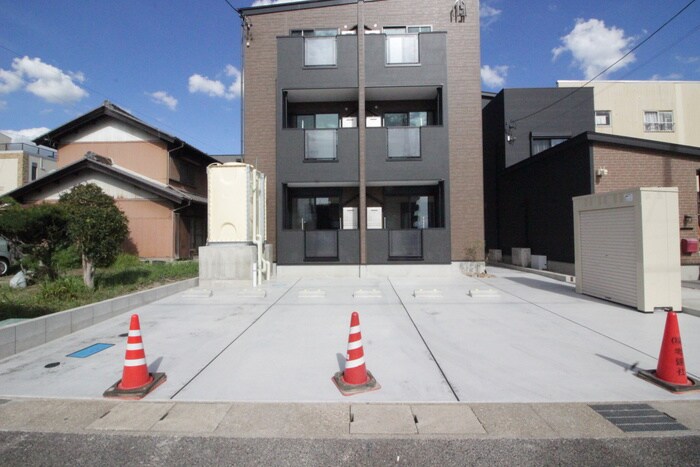 LECOCON岩倉の物件外観写真