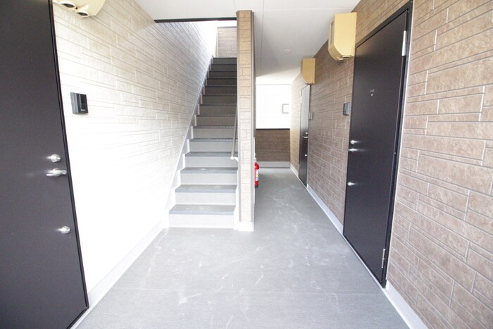 LECOCON岩倉の物件外観写真