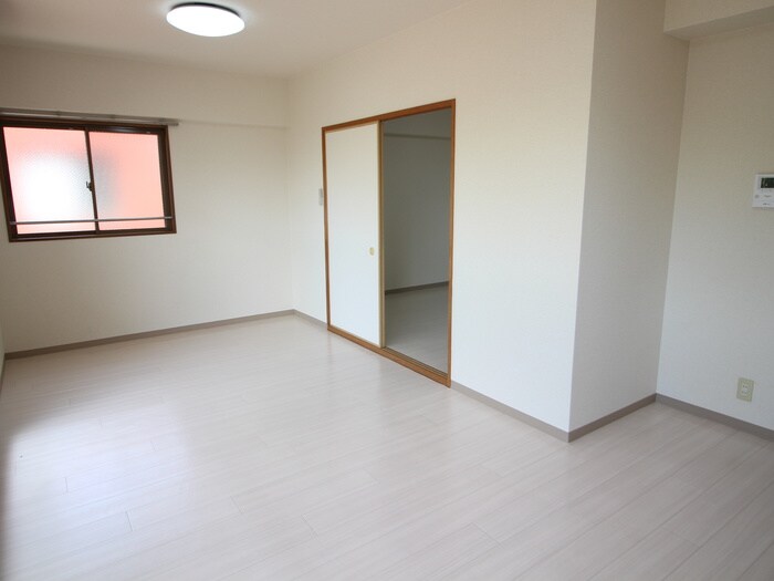 ビューテラス富貴の物件内観写真