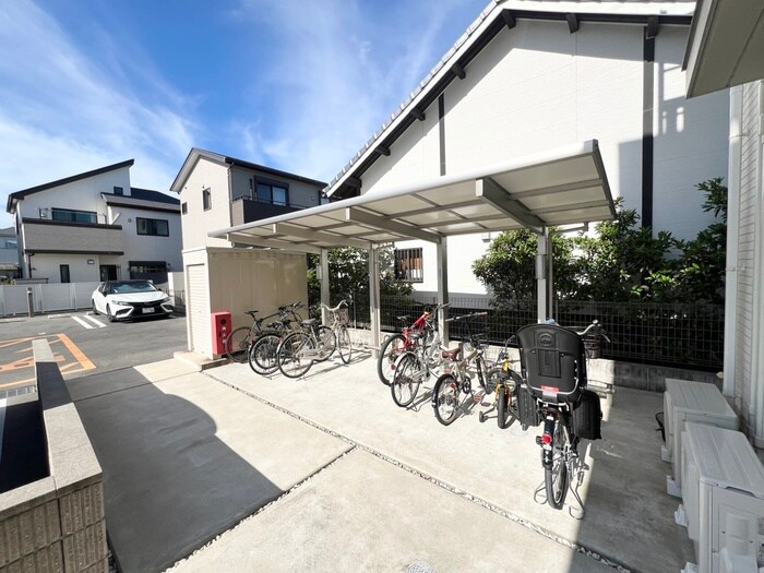 アベニールの物件外観写真