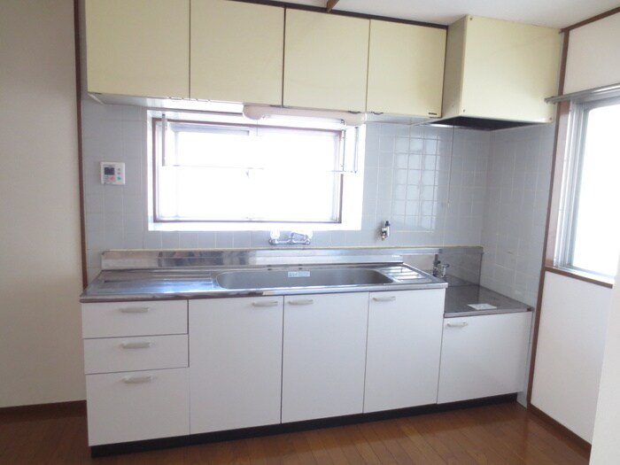 シャトーレ黒川の物件内観写真