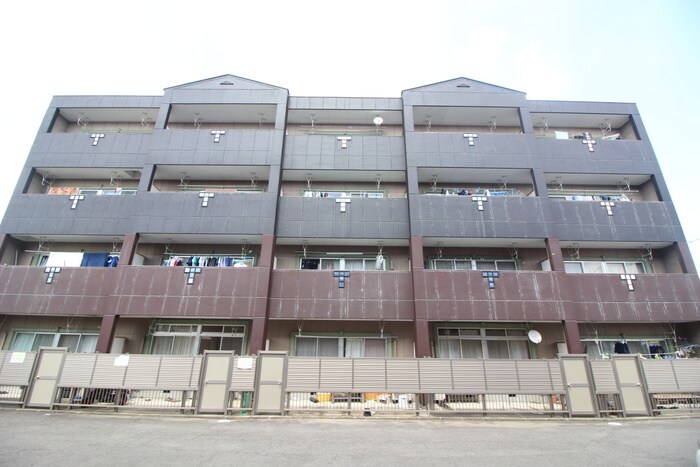 グランドポリス９２の物件外観写真