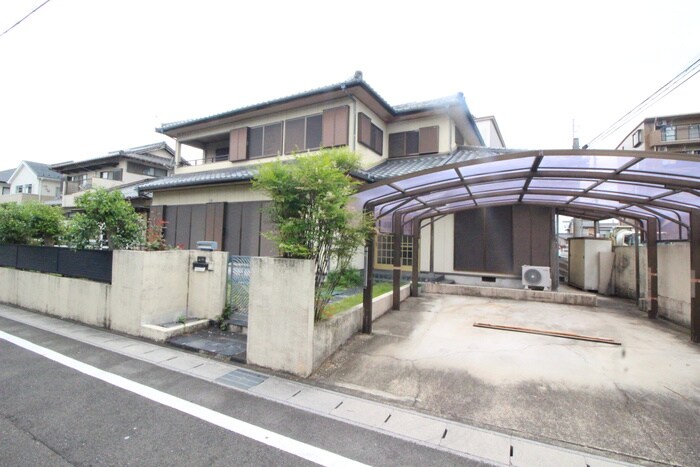 八剱町下池田貸家の物件外観写真