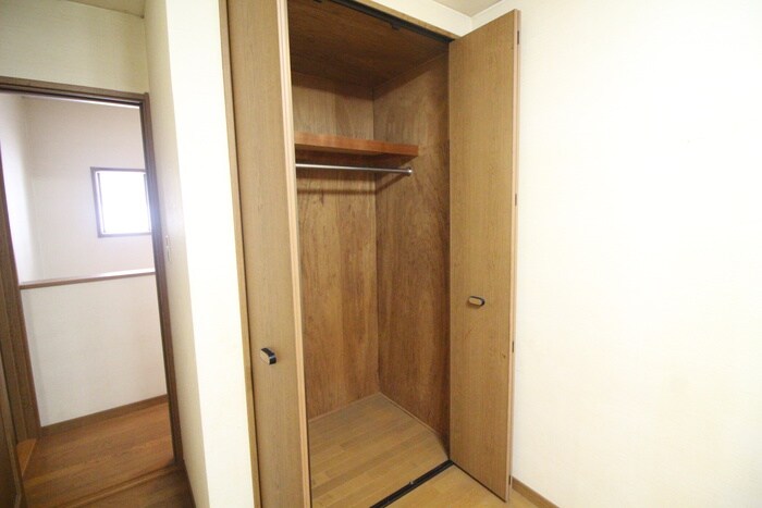 八剱町下池田貸家の物件内観写真