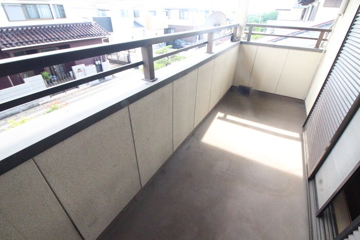 八剱町下池田貸家の物件内観写真